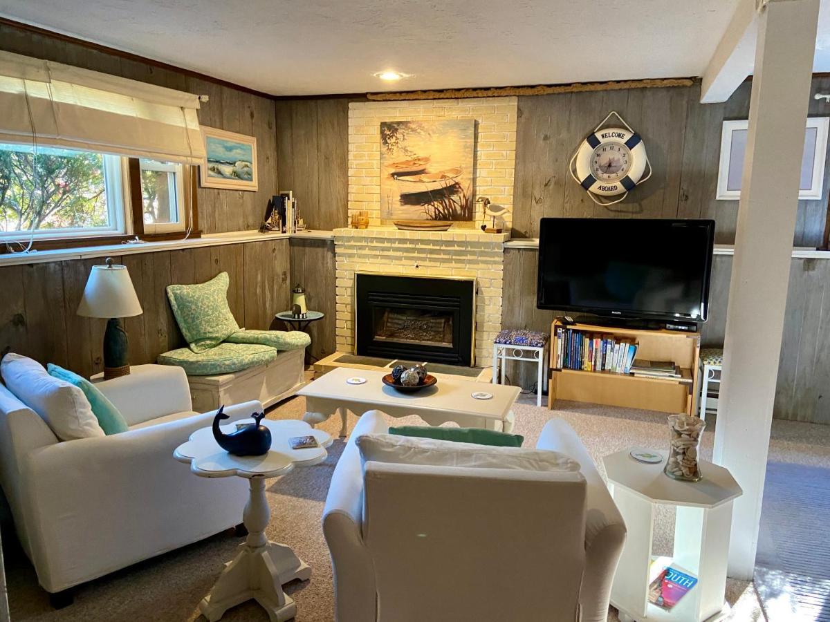 Clear Pond Getaway Apartment พลิมัท ภายนอก รูปภาพ